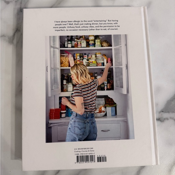 Nothing Fancy Cookbook by Alison Roman - Picture 2 of 2